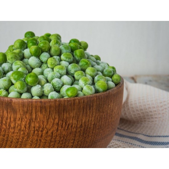 Bright Green Frozen Garden Peas