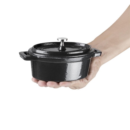 Oval Cast Iron Cache Pot With Cover